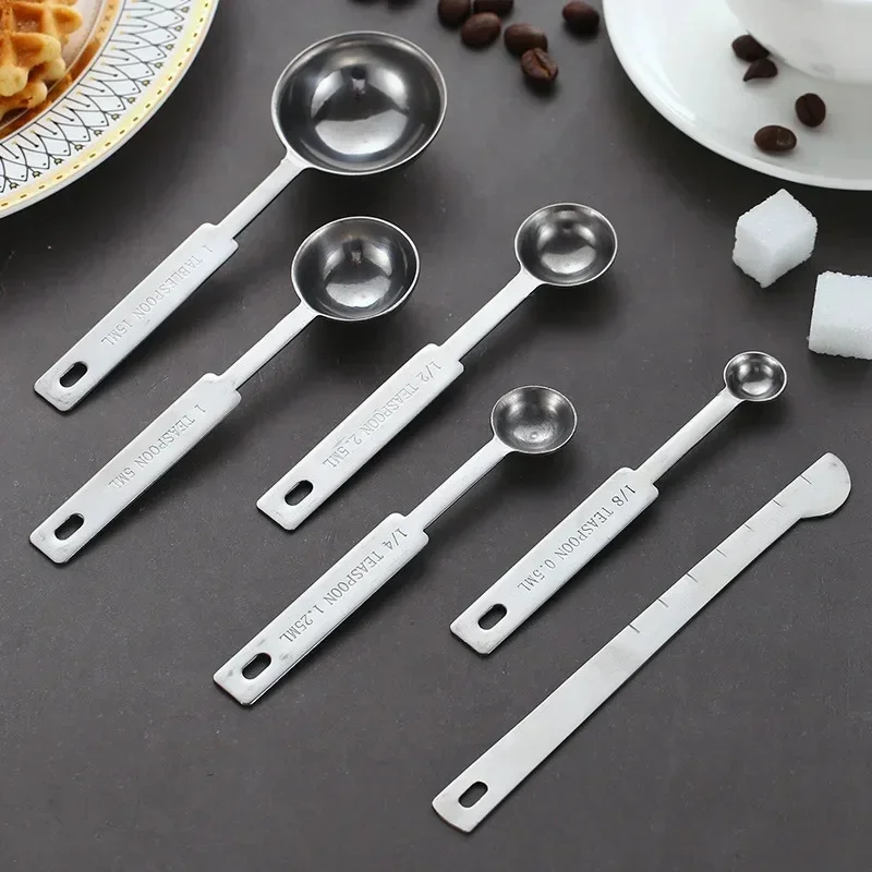 Ensemble de cuillères à mesure - Home Cooking Cookbook avis et prix